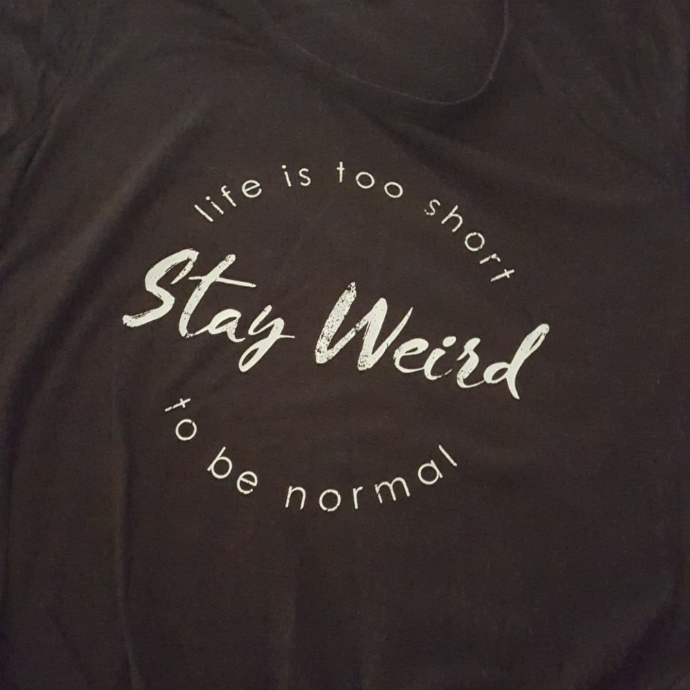 T-shirt with faux knott
